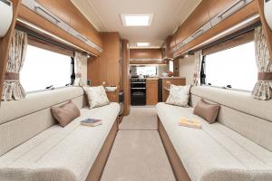 Auto-Trail Frontier Navajo 2014 года 